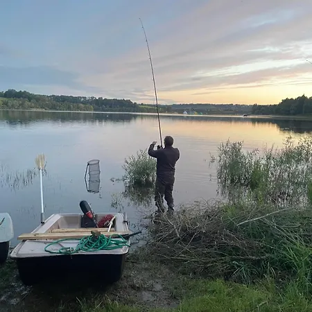 Le De La Femme Du Pecheur Chalet
