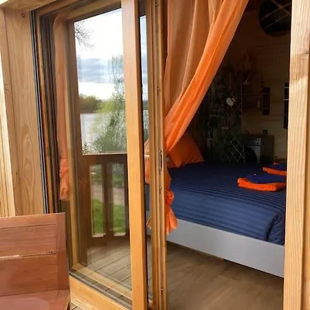 Le De La Femme Du Pecheur Chalet