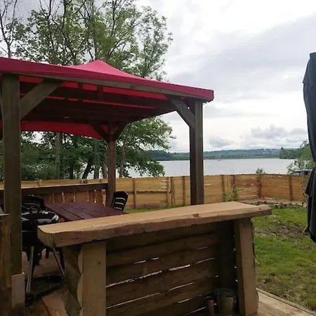 Le De La Femme Du Pecheur Chalet Peigney