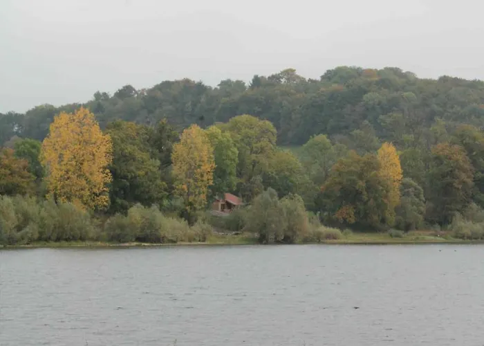 Le De La Femme Du Pecheur Chalet Peigney