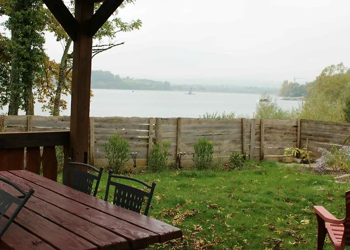 Le De La Femme Du Pecheur Chalet